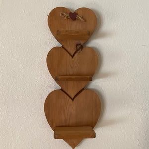 Wood hearts shelf, vertical